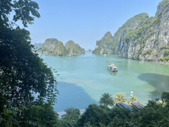 Vietnam October 2022 (Halong Bay)